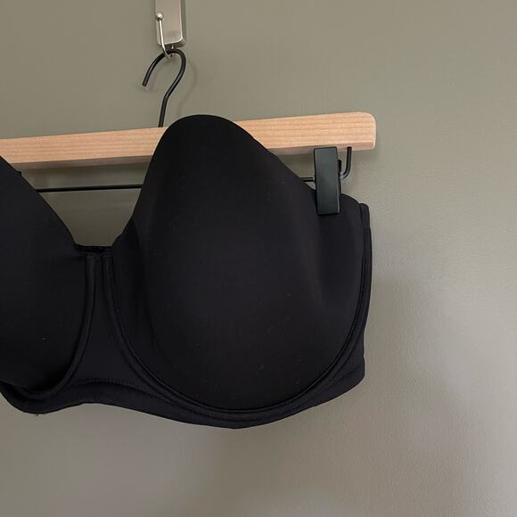 WACOAL Red Carpet Strapless Underwire Bra Black Size 40G Seamless Smoothing - Picture 4 of 11